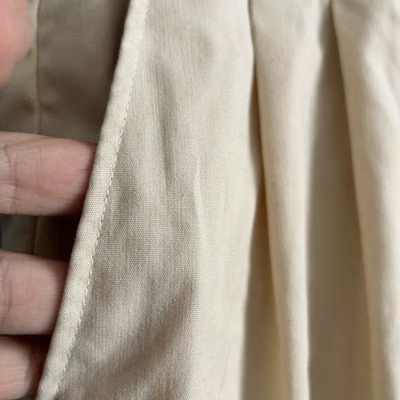 Day’s size 34 men’s yellow shorts comfortable for golf, or tennis - like new - Picture 2 of 11